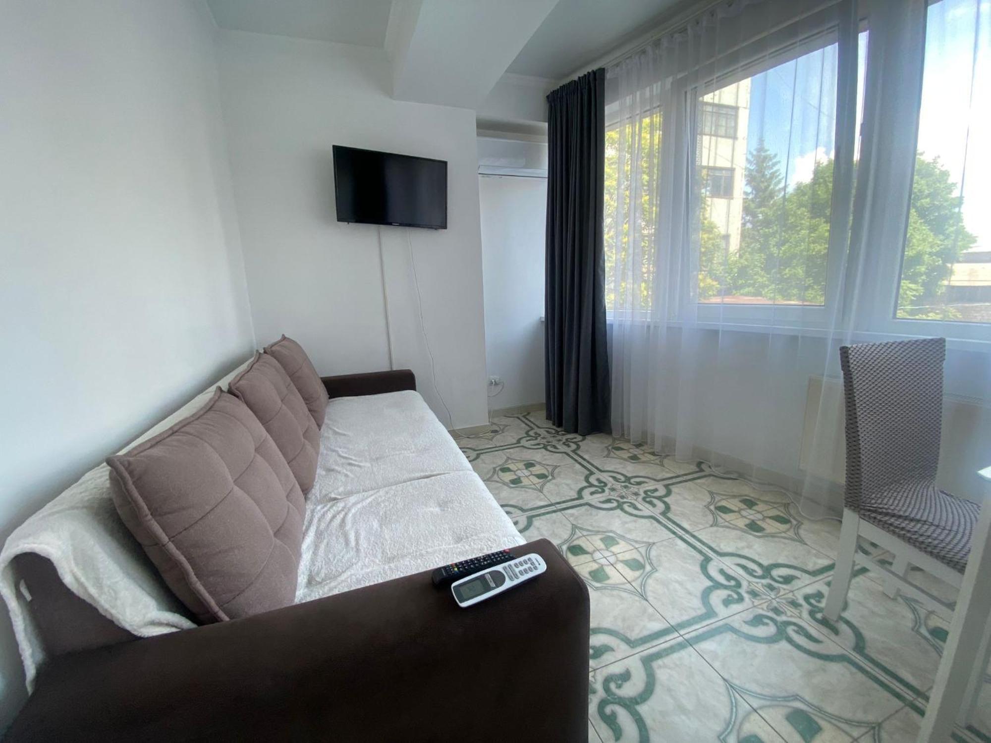 Аэропорт Апартаменты 24&24 Chisinau Exterior foto